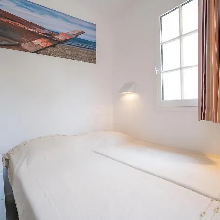 Apartment Village Cap Esterel - Les Bastides-4 By Interhome