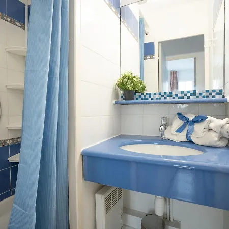 Apartment Village Cap Esterel - Les Bastides-4 By Interhome