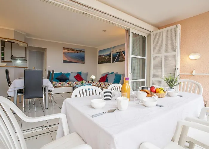 Les Bastides - I2 047 By Interhome